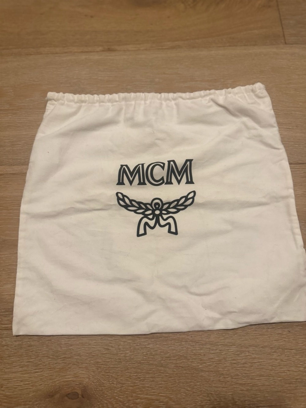 MCM Monochrome Logo Tote Bag - Picture 11 of 12